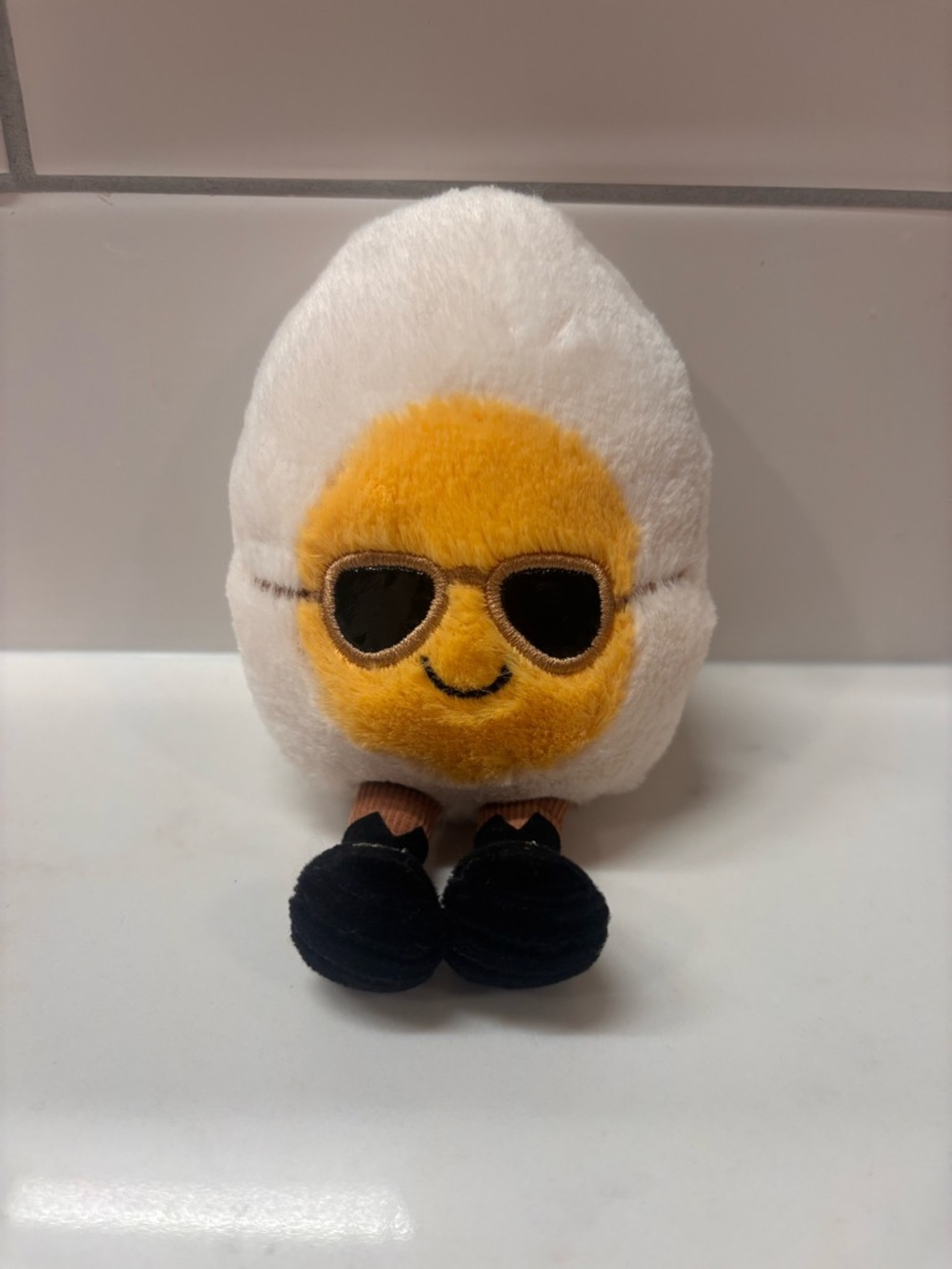 Jellycat chic egg